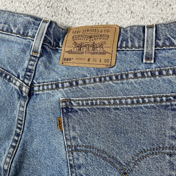 Levis 550 Orange Tab Jean Shorts Womens Waist 36 Cut Off Denim Vintage 90s - Picture 12 of 15